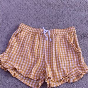 Billabong yellow ruffle shorts size children’s M